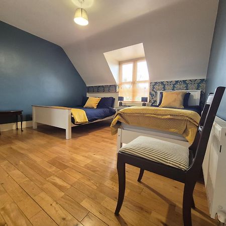 Ballinasloe Guest House In The Heart Of The Country ภายนอก รูปภาพ
